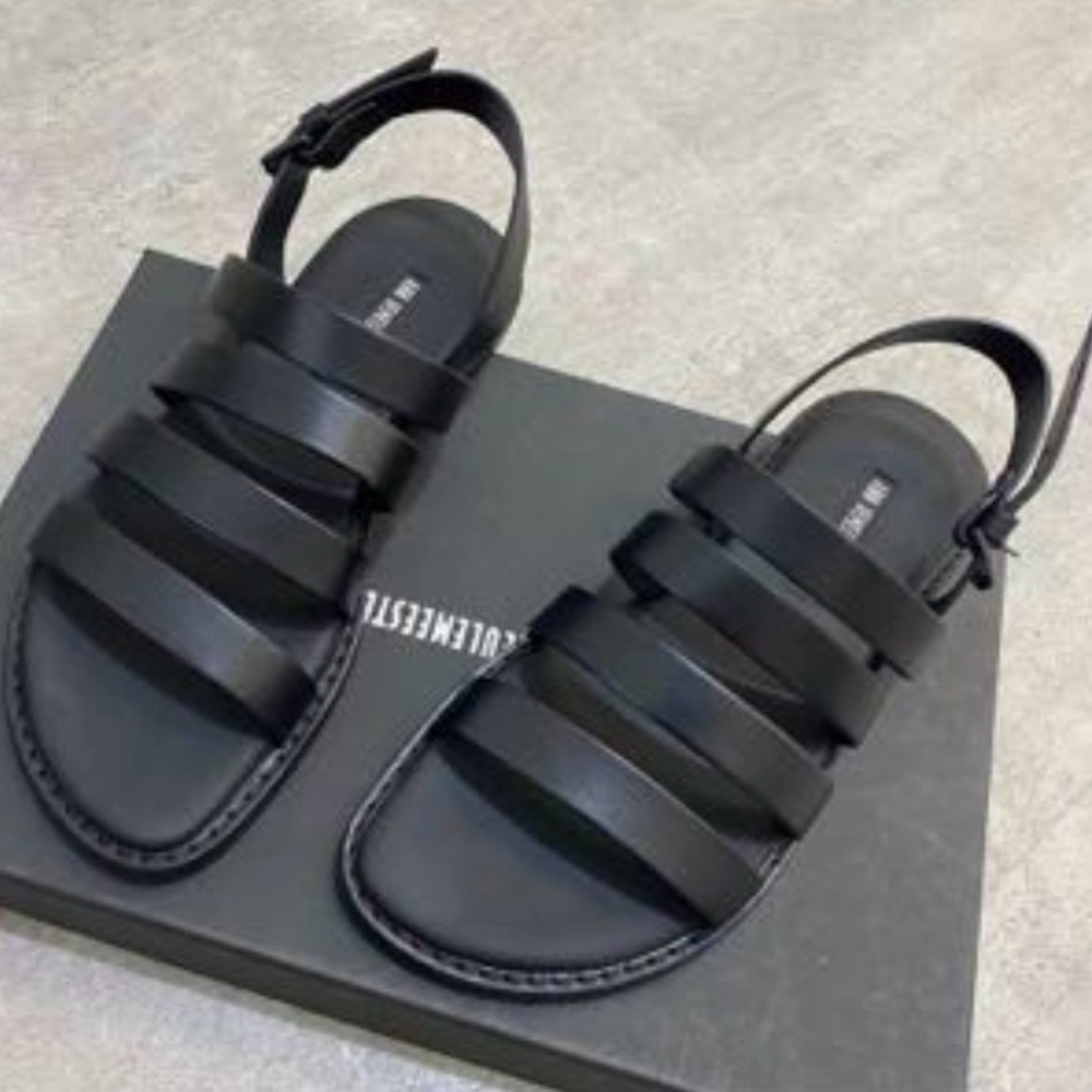 ANN DEMEULEMEESTER flat sandal